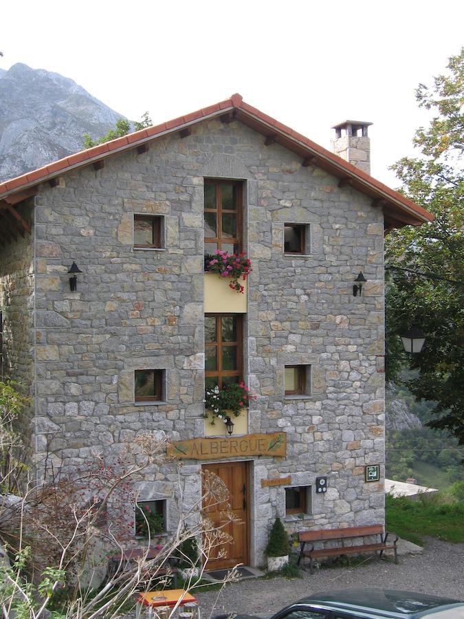 Albergue Pena Castil Sotres Exterior photo